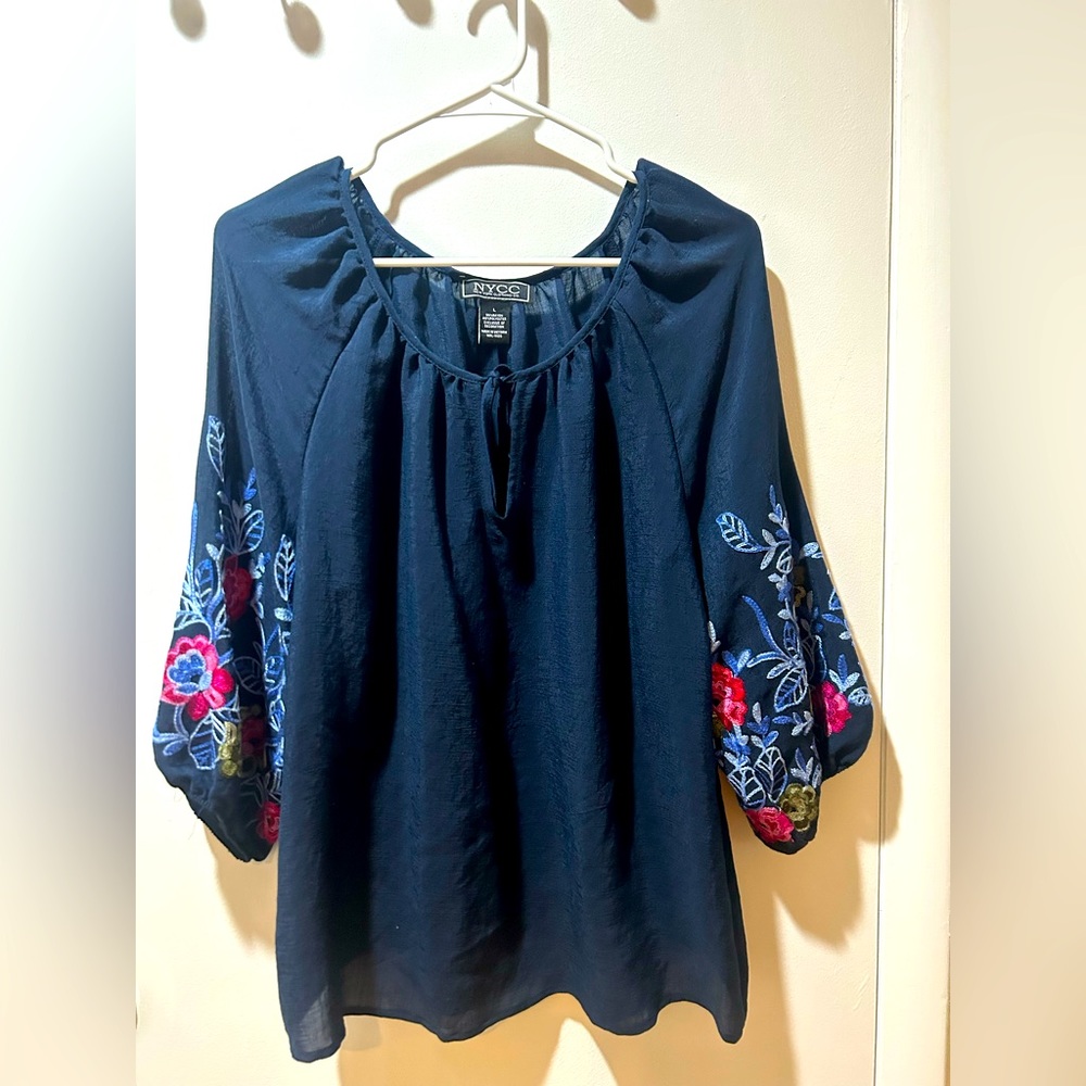 New York Clothing Company Blue Embroidery Pattern Blouse